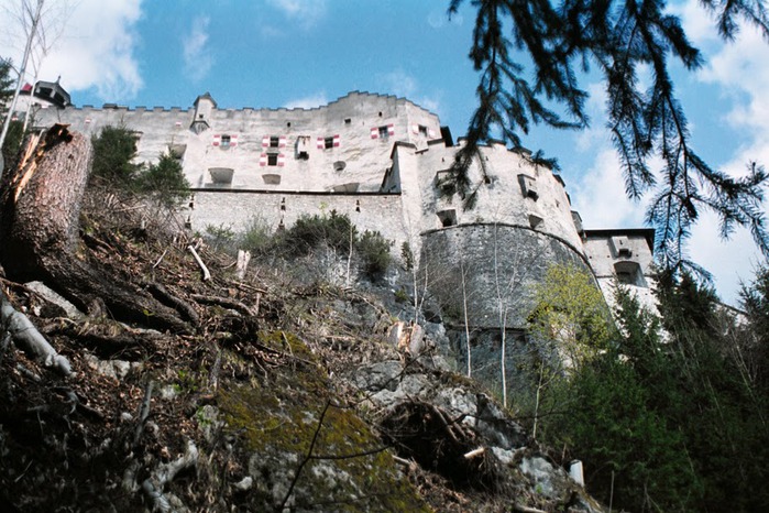 Замок Хоэнфервен (нем. Burg Hohenwerfen) 96366