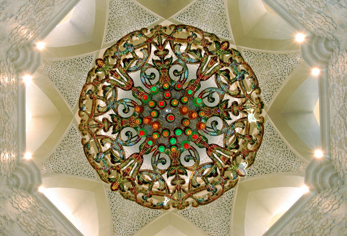 Мечеть шейха Заида в Абу Даби, ОАЭ