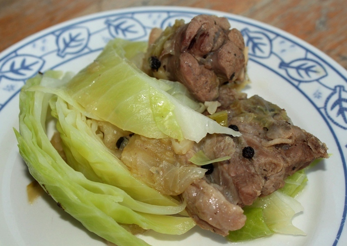 Как приготовить вкусный борщ с ребрышками