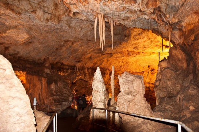 Медведь Пещера в селе Chiscau - Румыния - Bears' Cave, Chiscau, Romania, 40805