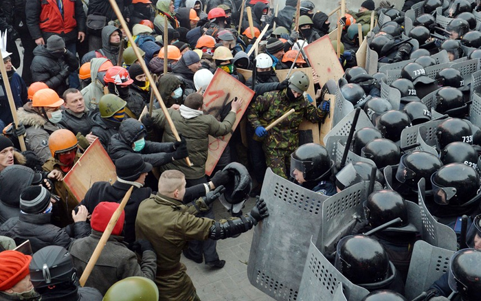 Ожесточённые протесты