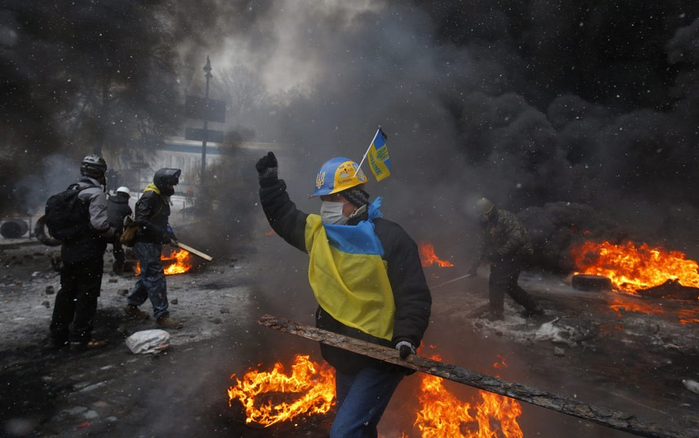 Столкновения с демонстрантами на улицах Киева