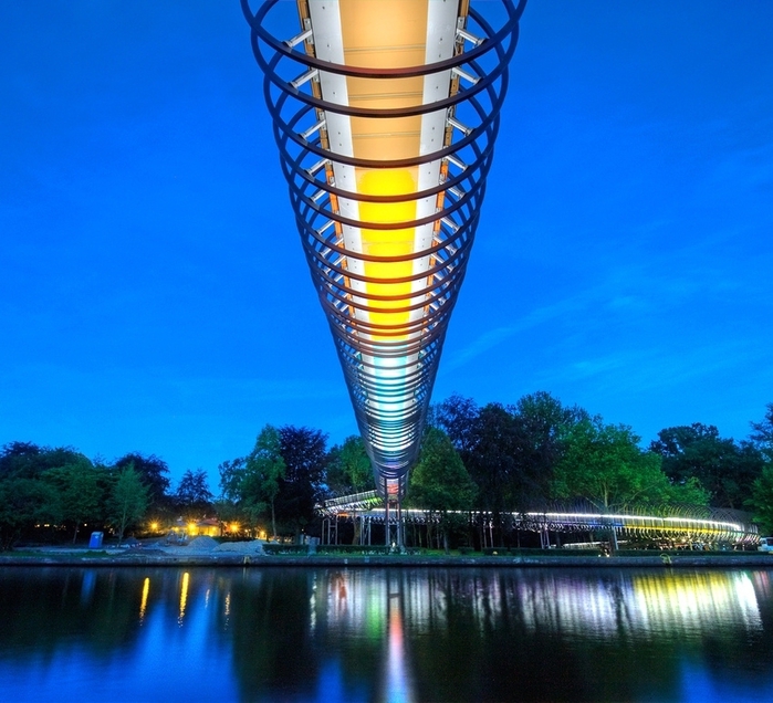 мост Slinky Springs To Fame германия 7 (700x636, 314Kb)