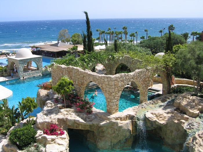 Остров Кипр - одно из самых прекрасных мест на планете (1) (700x525, 332Kb)