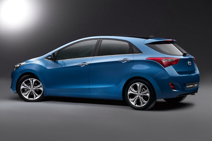 hyundai-i30-2012-2 (700x466, 188Kb)