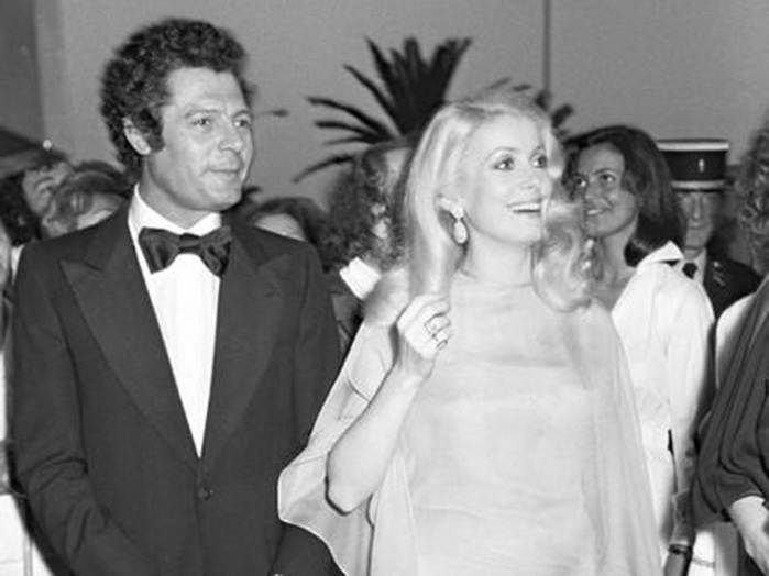 catherine-deneuve-et-marcello-mastroianni_galerie_photo_big_5974f06c1fedf1e92f9e3f9f722f0fe2_287 (700x524, 71Kb)