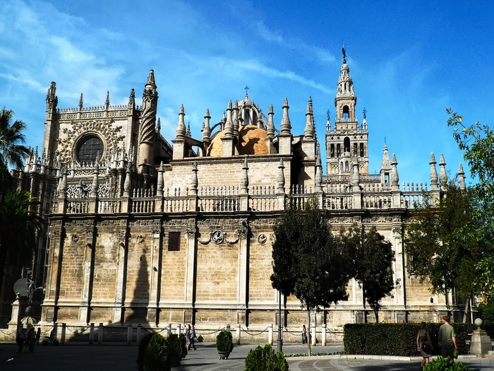 Sevilla-Cathedral (700x525, 348Kb)