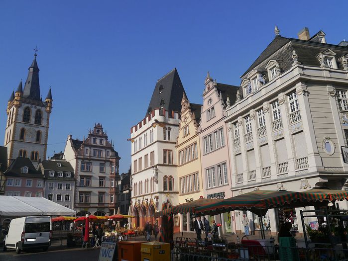 1280px-Trier_Altstadt_2 (700x525, 78Kb)