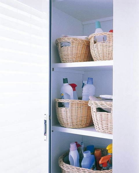 smart-storage-in-wicker-baskets-bathroom6 (480x600, 118Kb)