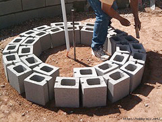 round-firepit-install-1 (550x417, 190Kb)