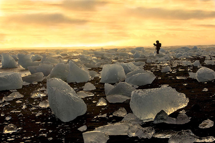 Iceland_Is_A_Miracle_Of_Nature_24 (700x466, 99Kb)
