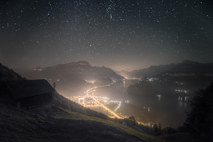DSC_2062_2098_Rigi_Hochflueh_Brunnen_by_night (700x466, 220Kb)