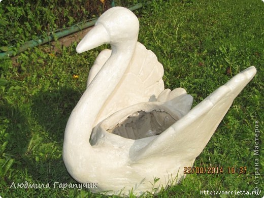 Лебедь–кашпо для сада своими руками из гипса мастер класс