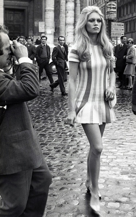 3085196_1411825896_brigittebardot4 (439x700, 123Kb)