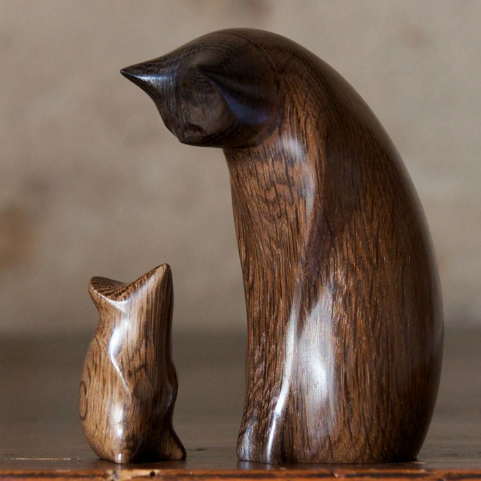 perry-lancaster-wood-cat-mouse-holly-sculpture (700x700, 355Kb)