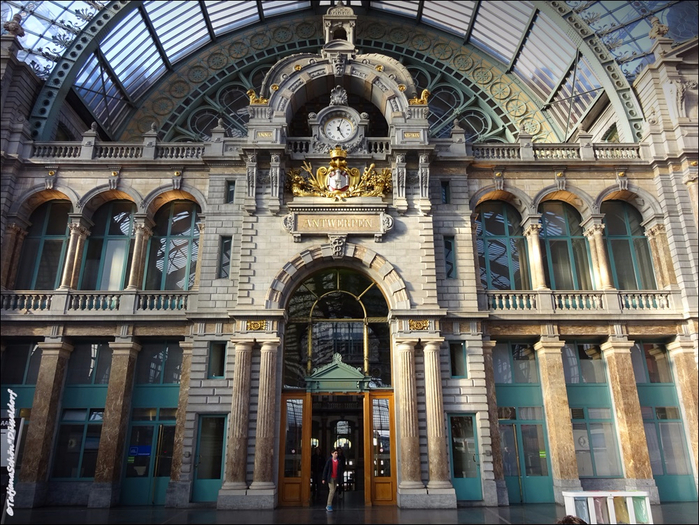 Антверпенский центральный ж/д вокзал