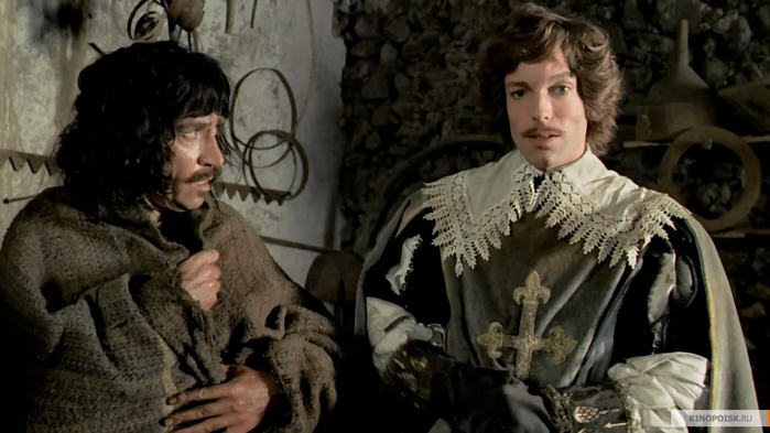 kinopoisk.ru-The-Four-Musketeers-2316870 (700x393, 256Kb)