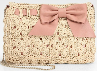 1434918443_redvalentino_crochet_raffia_clutch1[1] (410x301, 156Kb)