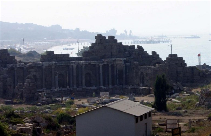 Турецкий древний город Сиде