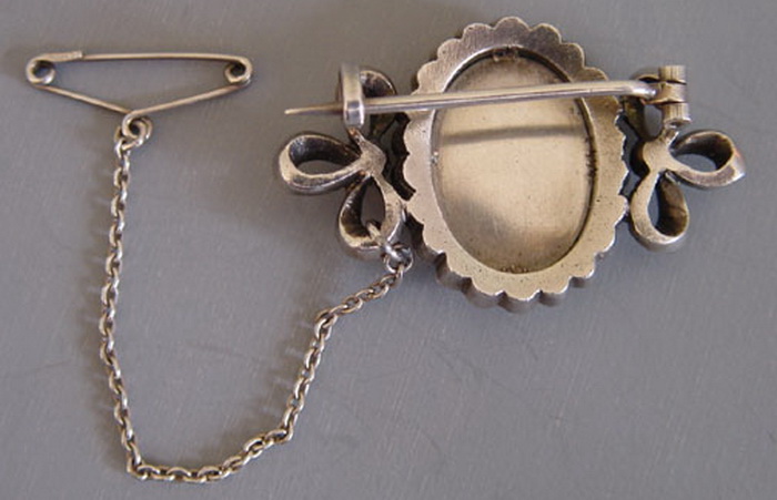 Victorian & Georgian Portrait jewelry (700x451, 77Kb)