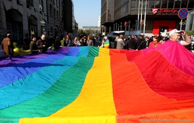 Гей-парад в Белграде, Сербия, 10 Октября 2010 года.