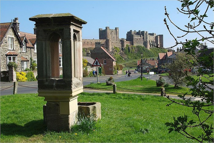 Замок Бамбург (Bamburgh) - Графство Нортумберленд 81226