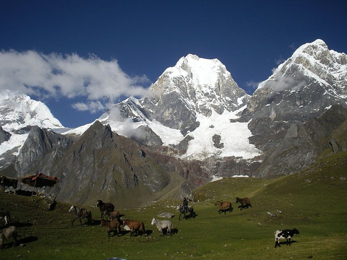 Кордильера Уайуаш (Huayhuash) 35589