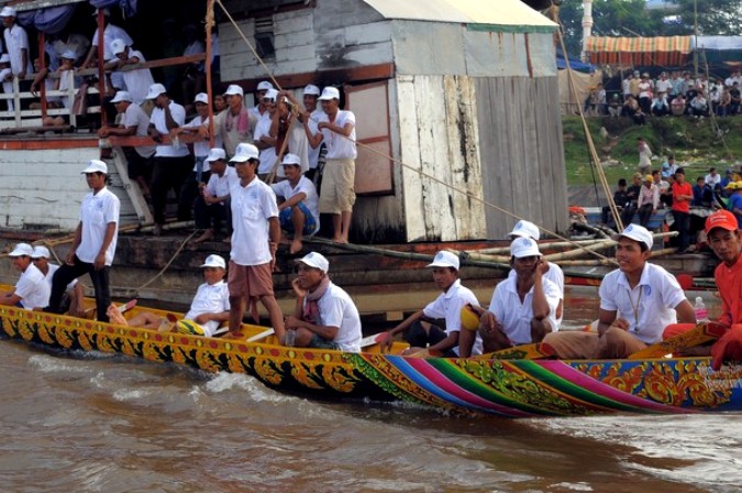 Фестиваль воды в Пномпене, 20 ноября 2010 года.