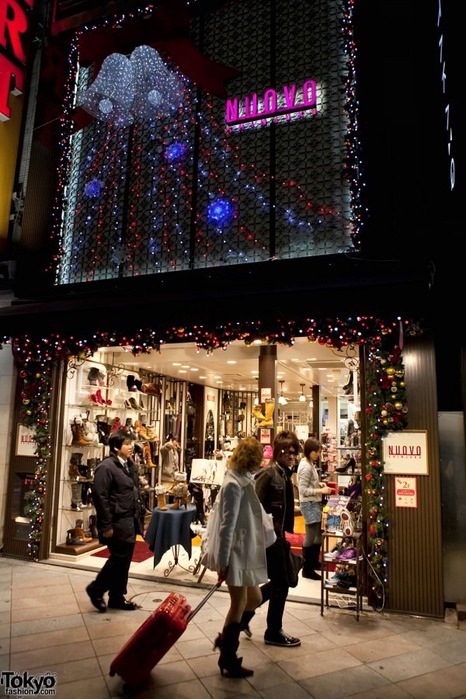 Рождественский Токио Shinjuku-Christmas-2010-061-600x900 (Shinjuku Christmas)