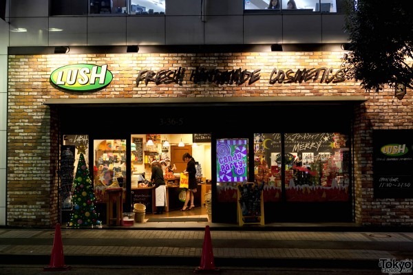 Рождественский Токио Shinjuku-Christmas-2010-024-600x400 (Lush Shinjuku)