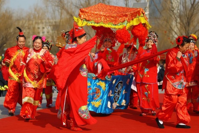 На ярмарке в честь китайского Лунного Нового года в Пекине, 2 февраля 2011 года.