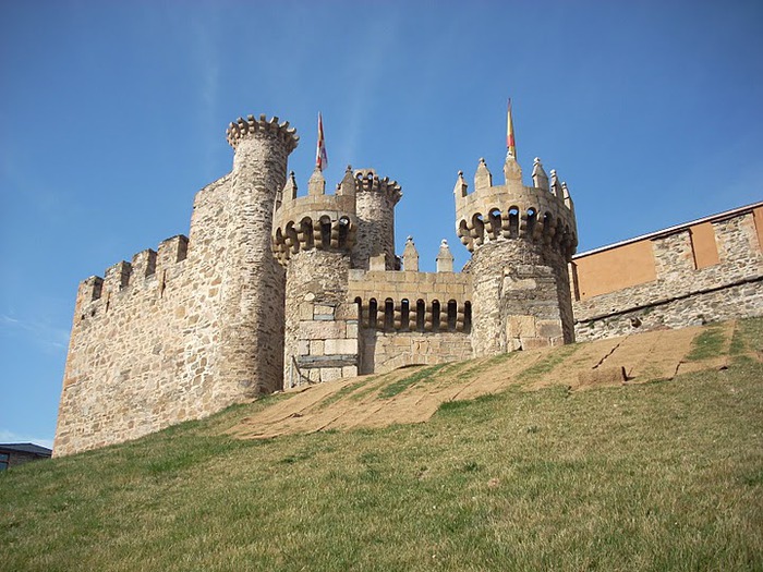 Понферрада (Castillo de Ponferrada) - Замок тамплиеров 38278
