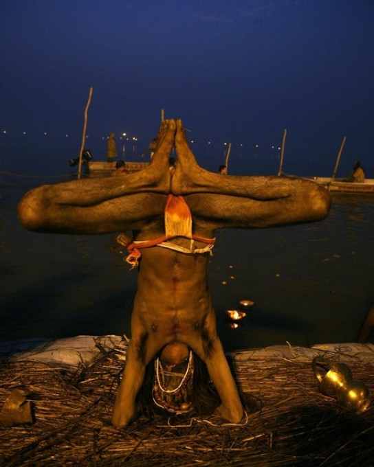 Магх Мела фестиваль (Magh Mela festival) в Аллахабад, 14 января 2011 года.