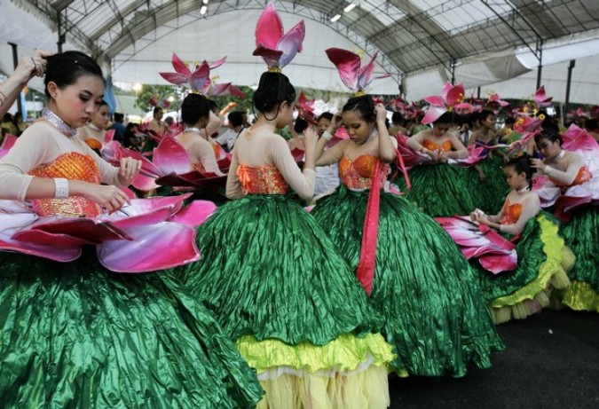 Чингай (Chingay) парад в Сингапуре, 11 февраля 2011 года.