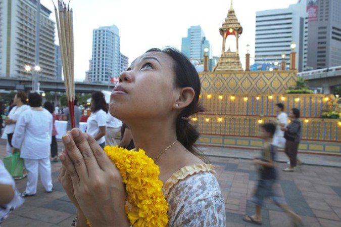 Магха Пуджа (Magha Puja) в Бангкоке, Таиланд, 18 февраля 2011 года.