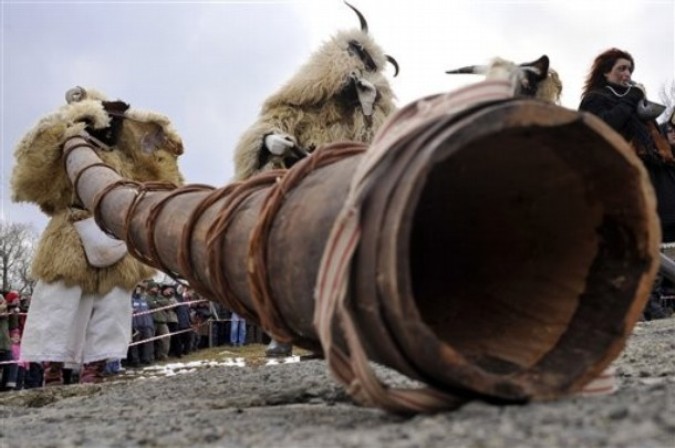 Бушо карнавал (Busho Carnival), Мохач, Венгрия, 5 марта 2011 года.