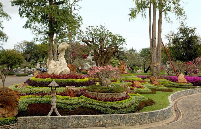 Парк The Million Years Stone Park (Таиланд, Паттая) 