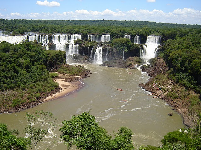Водопады Игуасу (640x480, 122Kb)