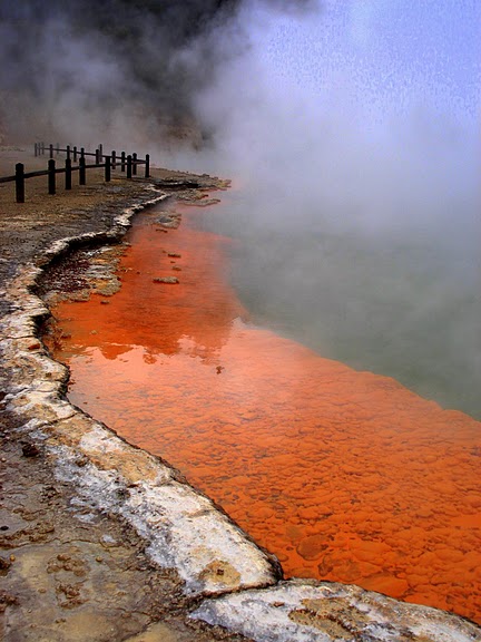 Священные Воды, или “Wai-O-Tapu” в Новой Зеландии. 77426