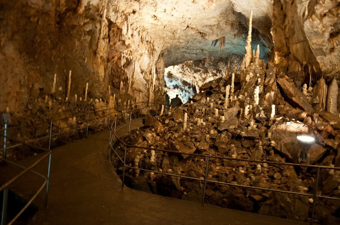 Медведь Пещера в селе Chiscau - Румыния - Bears' Cave, Chiscau, Romania, 83435