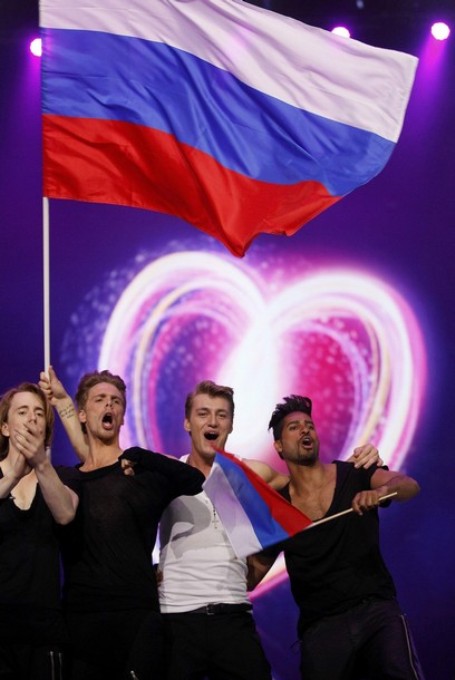 Алексей Воробьев в первом полуфинале конкурса "Евровидение-2011" ("Eurovision-2011") в Дюссельдорфе, Германия, 10 мая 2011 года./2270477_83 (455x680, 70Kb)