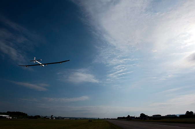 Solar Impulse отправился в международный рейс на батареях/2270477_95_1_ (675x449, 143Kb)