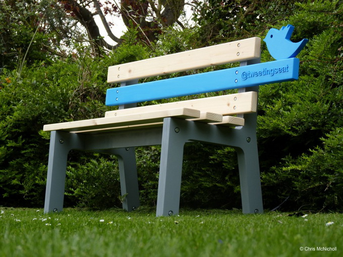 3925073_tweetingseattwitterbenchconcept01944x708 (680x510, 166Kb)