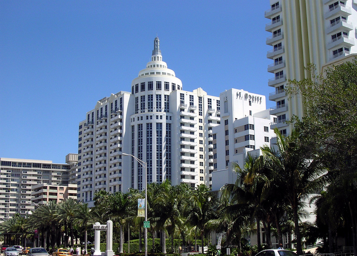 All sizes Miami Beach - Loews Hotel Flickr - Photo Sharing! (700x502, 681Kb)