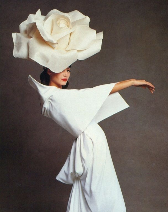 christy turlington, vogue 1992 (555x700, 276Kb)