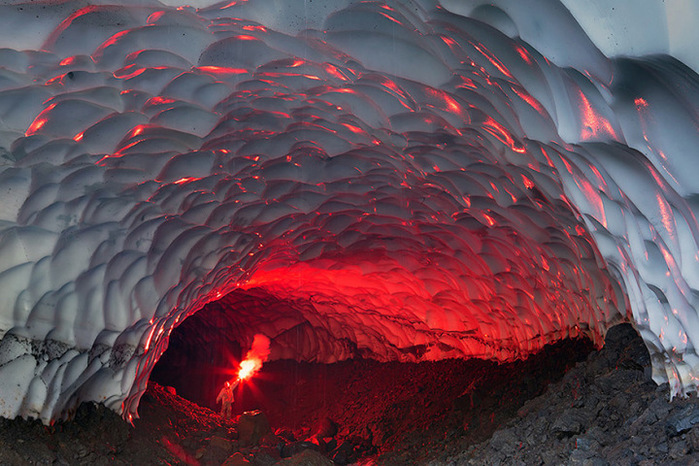 ледяная-пещера-Россия (700x466, 166Kb)