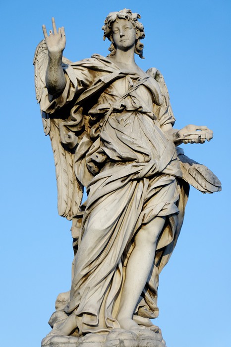 Angel_Ponte_Sant_Angelo_nails (466x700, 77Kb)