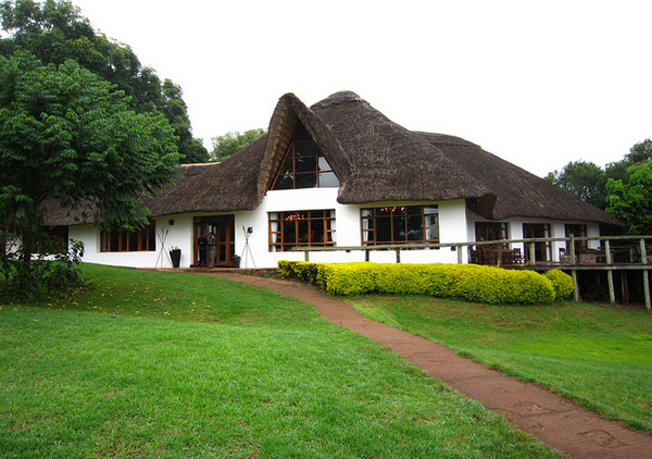 Farmhouse Lodge, Tanzania  Flickr - Photo Sharing! (600x422, 523Kb)