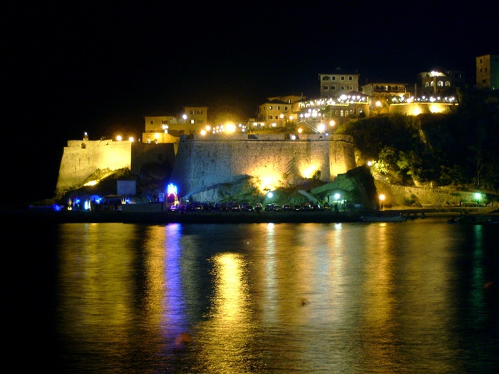 night_in_ulcinj (700x525, 141Kb)