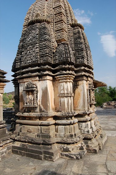 Храм Нагда - Nagda Sahasra Bahu temple 49422